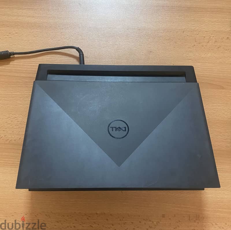 Dell G15 - 5520 1