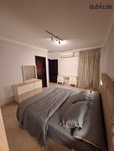 Available furnished apartment in Zamalek for a duration of no less than sssss