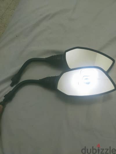 مرايات مكنه Tvs  150 hlx اصليه لم تستخدم