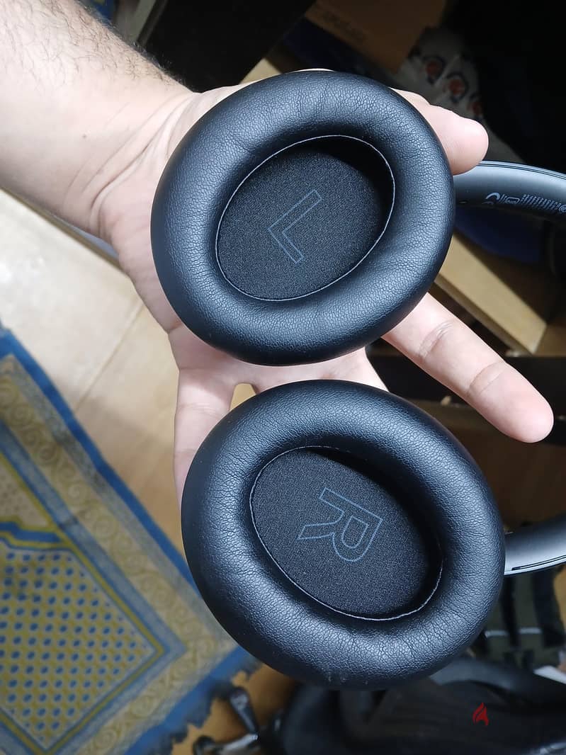 Anker Q30 3