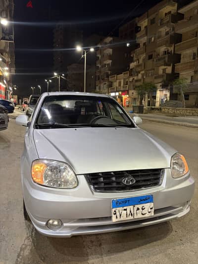 Hyundai Verna 2008