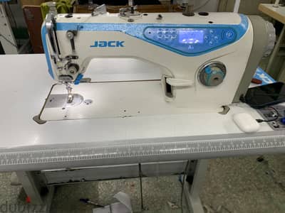 ماكينة سنجر jack A4 كمبيوتر كاملة