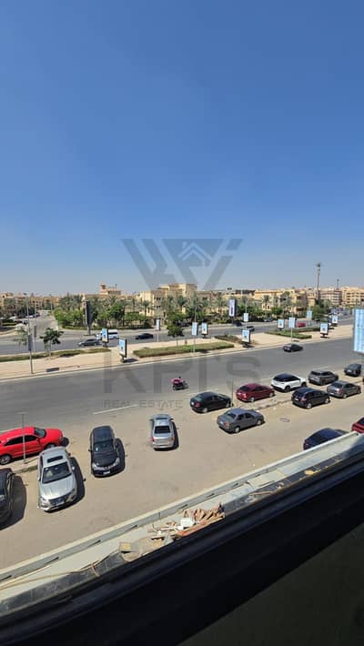 مكتب لقطه للايجار 160م ب تريفيوم - علي شارع التسعين الشمالي مباشرة - متشطب بالتكييفات Office Space 160m Fully finished with AC's - Trivium