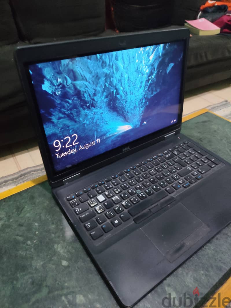 Dell Latitude E5570 1