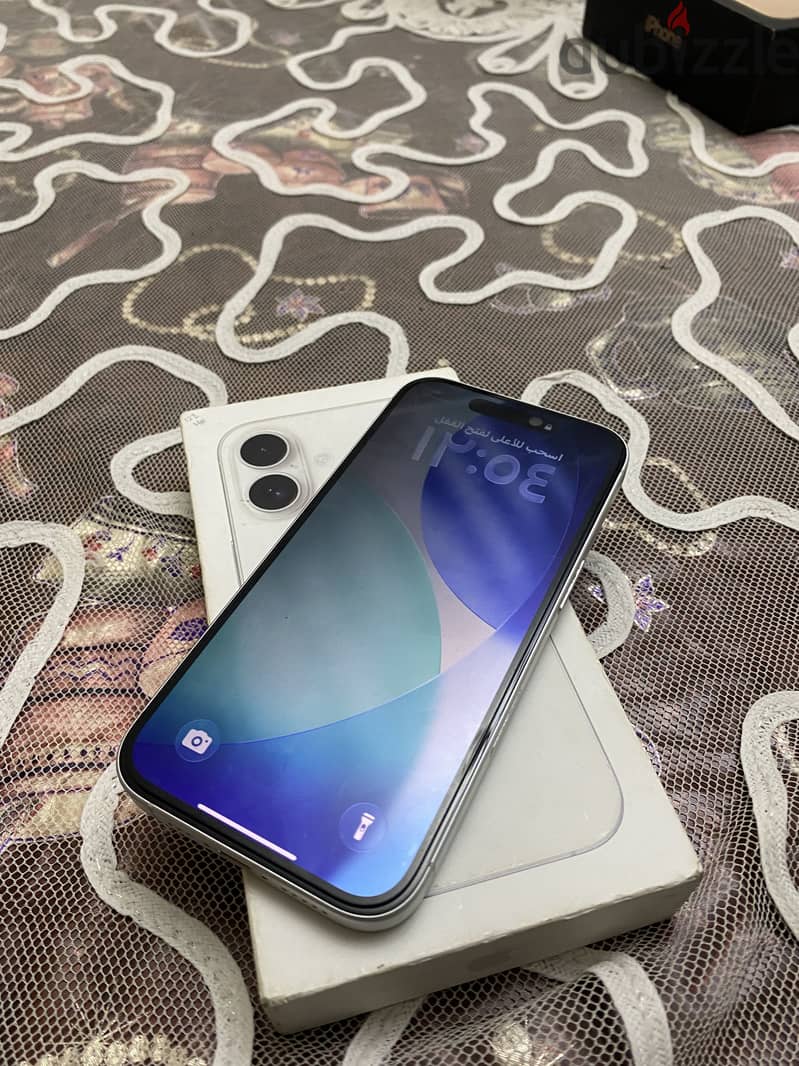Apple - iPhone 16 2