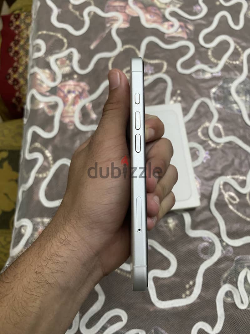 Apple - iPhone 16 5