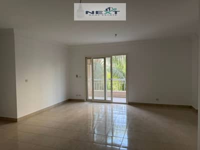 For rent in Madinaty, a new law apartment of 116 sq m in B12, first occupancy, with a clear sea view, wide garden view, very close to services, steps