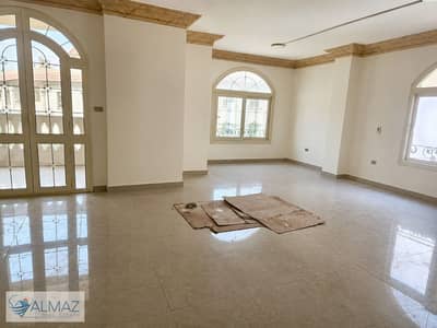Unfurnished 220 sq m apartment with super deluxe finishing for rent, including kitchen, in the First Villas District, Fifth Settlement
