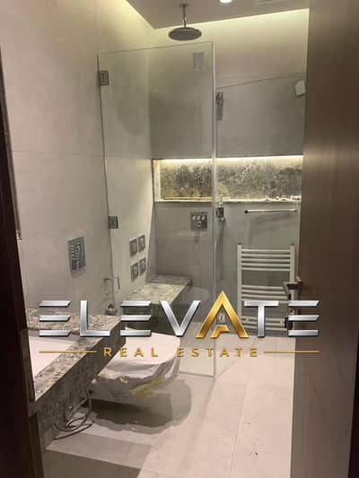 Fully finished 3-room apartment for sale in Lake View Residence compound