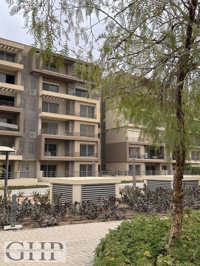 شقة مع جاردن جاهزة للاستلام للبيع في بالم هيلز، القاهرة الجديدة Palm Hills New Cairo