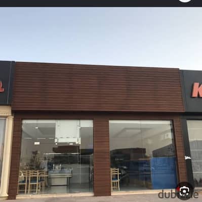 For rent, a 140 sqm ultra-luxurious commercial shop on Kafr Abdu, Ismailia Street