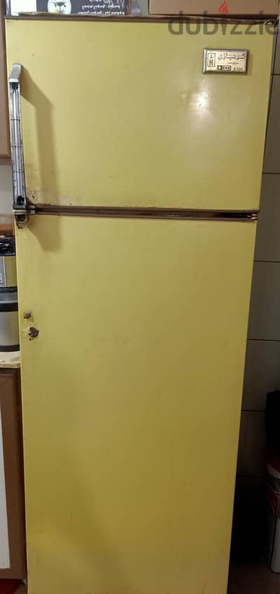 التلاجه كريازي  مستعمله نوع k330