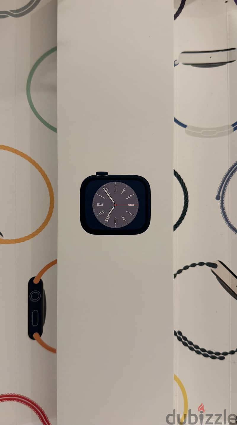 Apple Watch Series 8 45mm – Full Box & Original Accessories 1