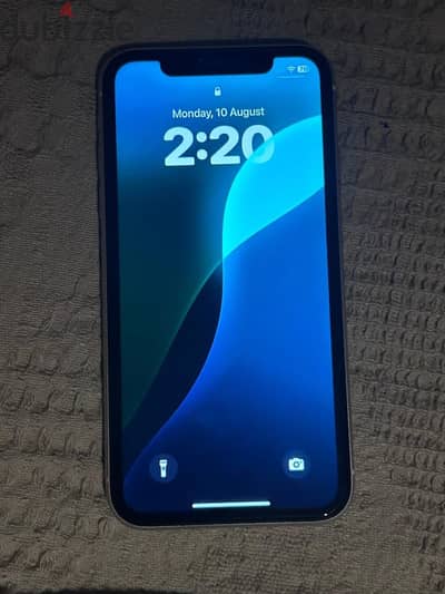 Apple - iPhone 11