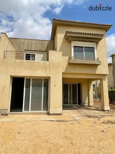 Twin House for Sale on the Golf at Palm Hills Golf Views at a Special Price