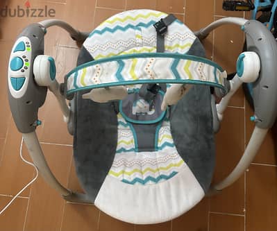 سوينج ماستيلا للأطفال بحالة ممتازة بالكرتونة / Baby swing Mastela