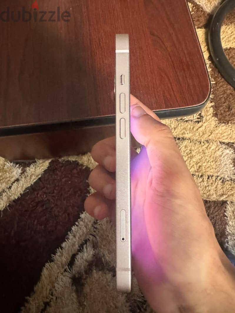 Apple - iPhone 13 2