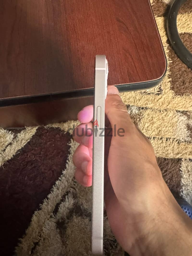 Apple - iPhone 13 5