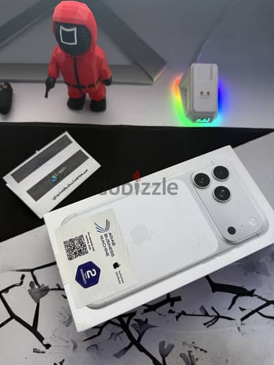 Iphone 17 pro max silver no active