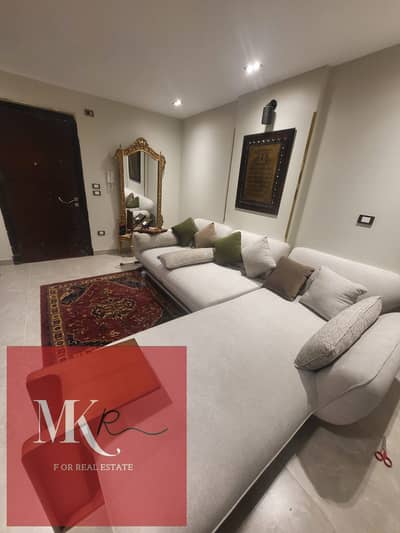 استوديو أرضي للبيع في كمبوند تاج سيتي نيو كايرو التجمع الاول متشطب بالكامل استلام فوري Taj City Compound,