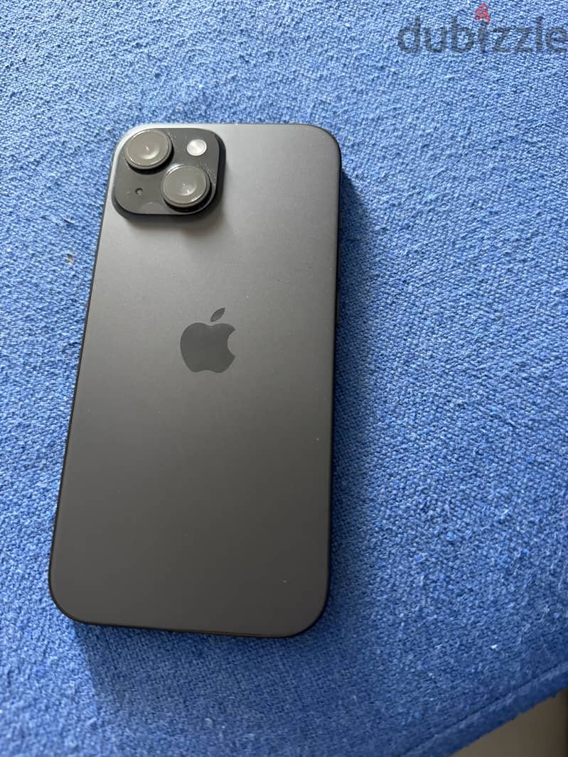 Apple - iPhone 15 5