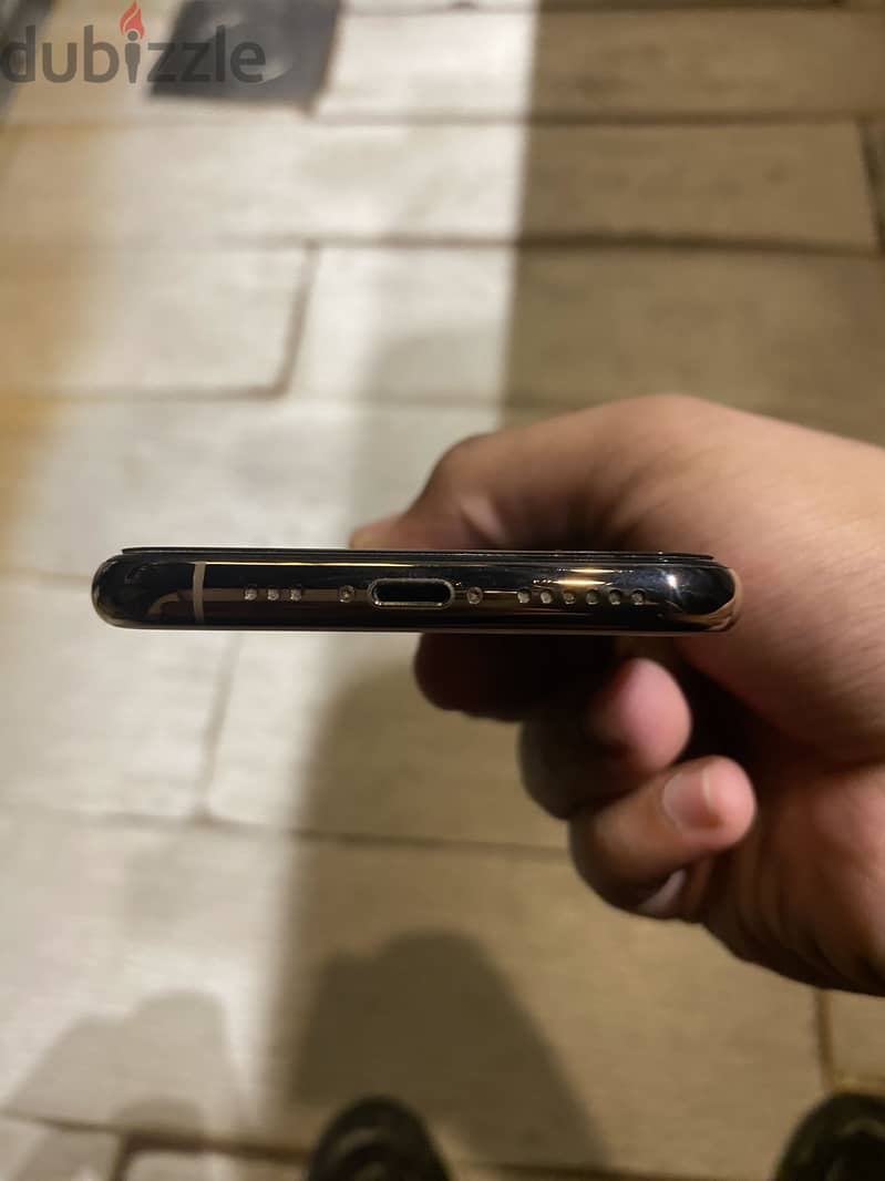 Apple - iPhone 11 Pro 5