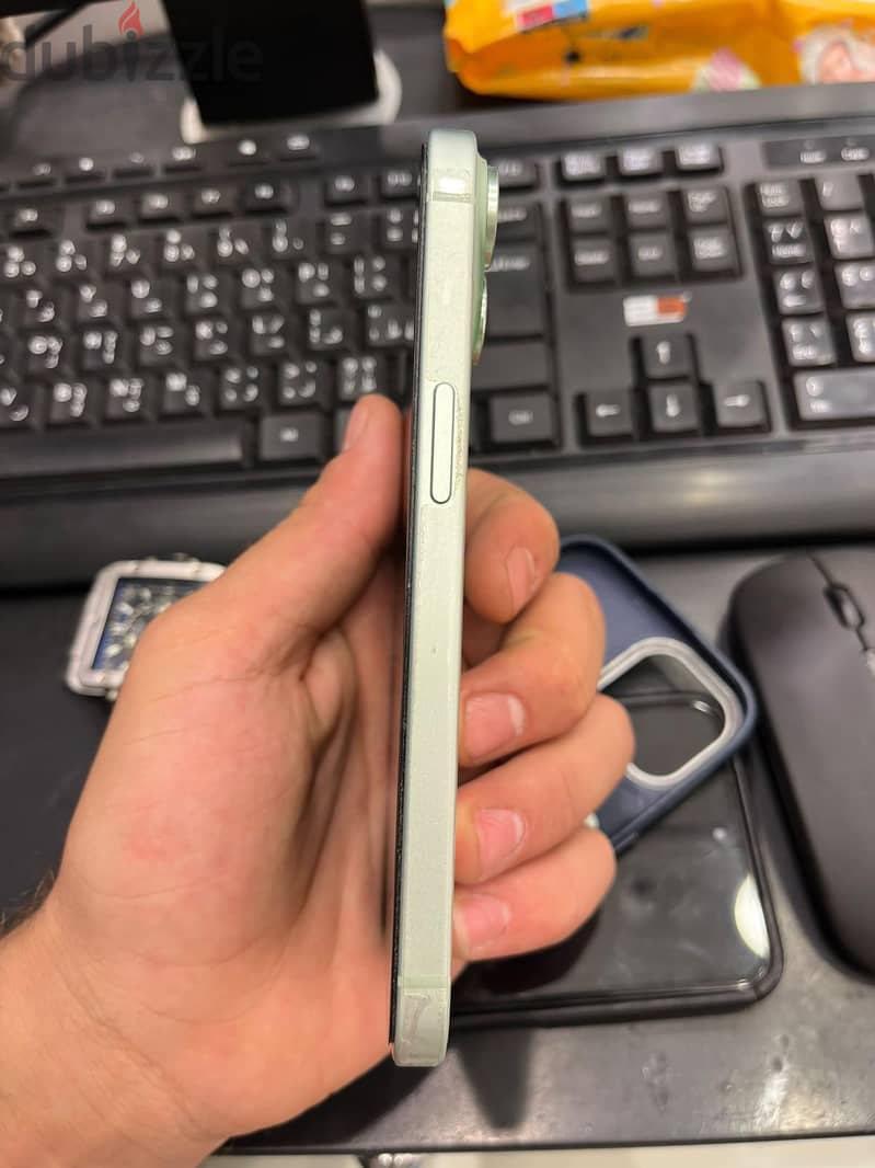 Apple - iPhone 15 8