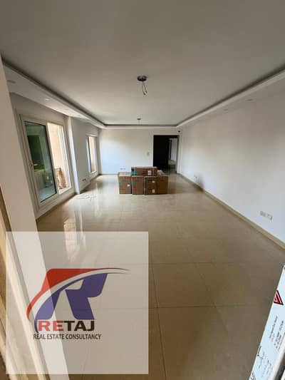 Office Apartment for Rent on Main Mostafa El Nahas Street, ideal for companies and administrative headquarters, located on Ali Amin Street in a modern