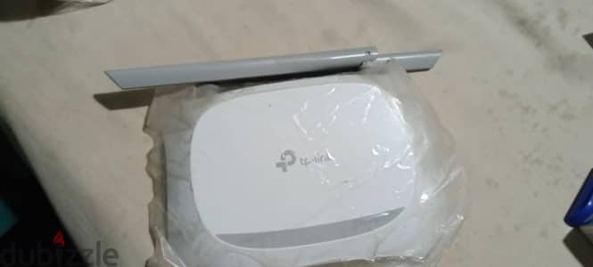 أكسيس بوينت tp-link 840  Access Point