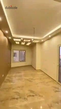 شقه للايجار بالمستثمرين الجنوبيه بجوار محور محمد نجيب والجامعة الأمريكية مساحه 195م تشطيب الترا سوبر لوكس يوجد غاز