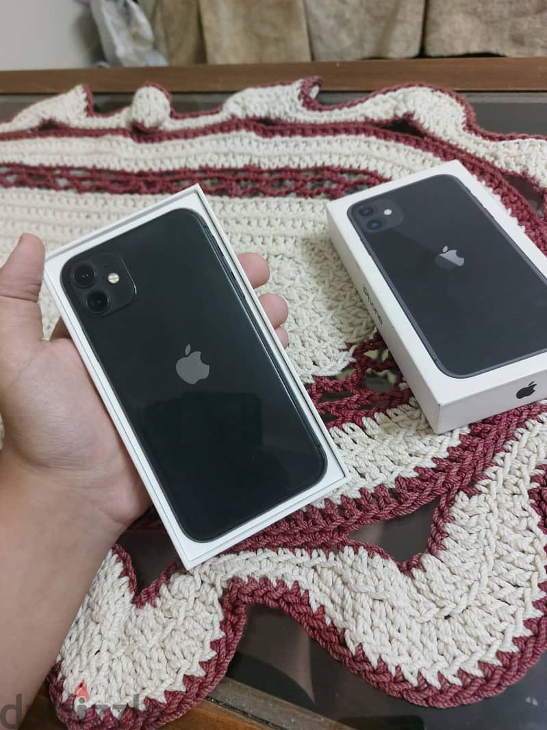 Apple - iPhone 11 2