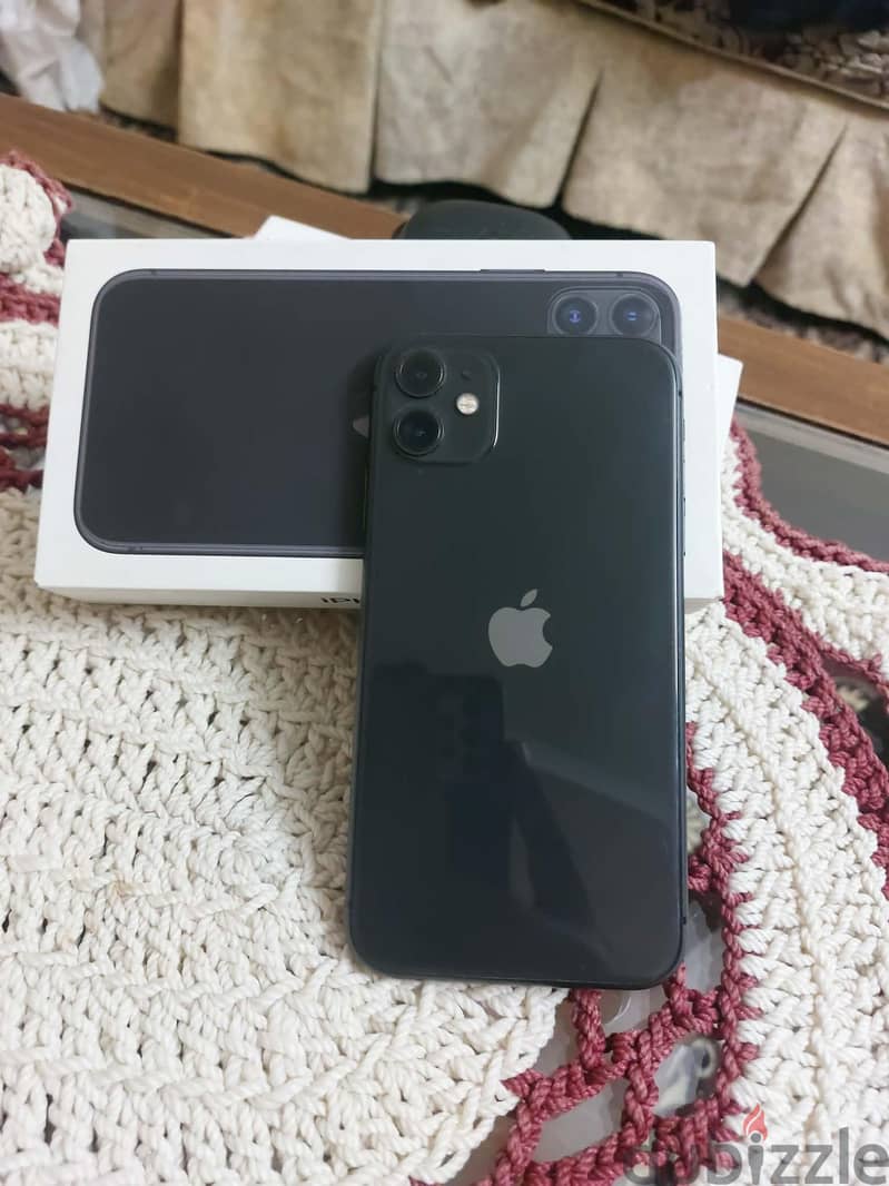 Apple - iPhone 11 4