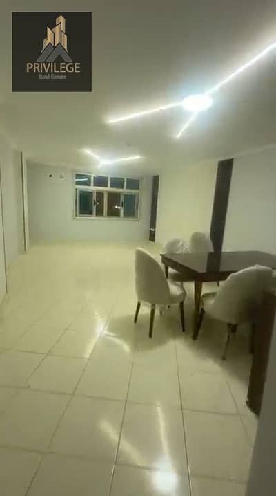 شقة مميزة للإيجار السكني في المعراج العلوي مساحة عملية و موقع حيوي يتسم بالخصوصية و الهدوء و الأمان