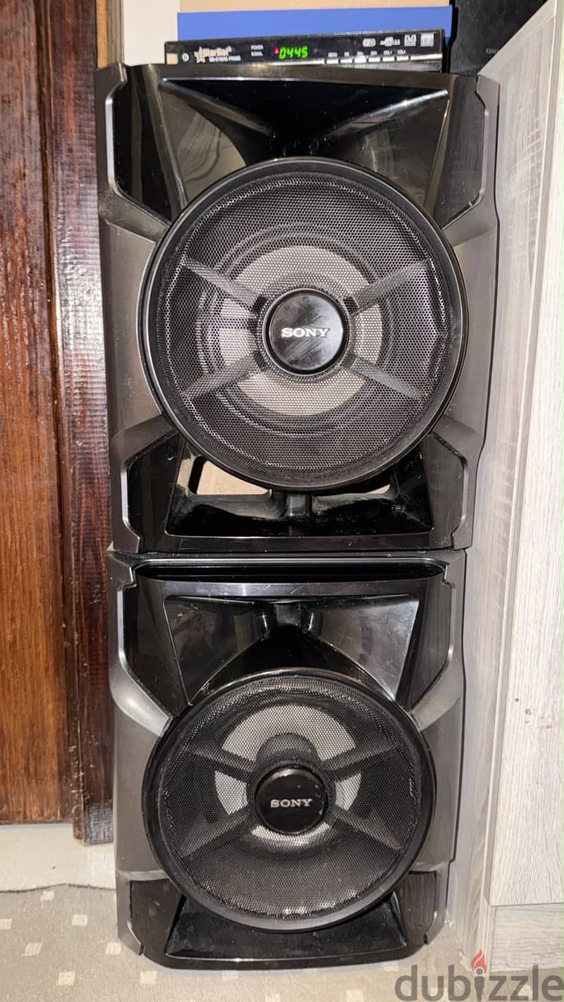 Sony speakers + Amplifier 3
