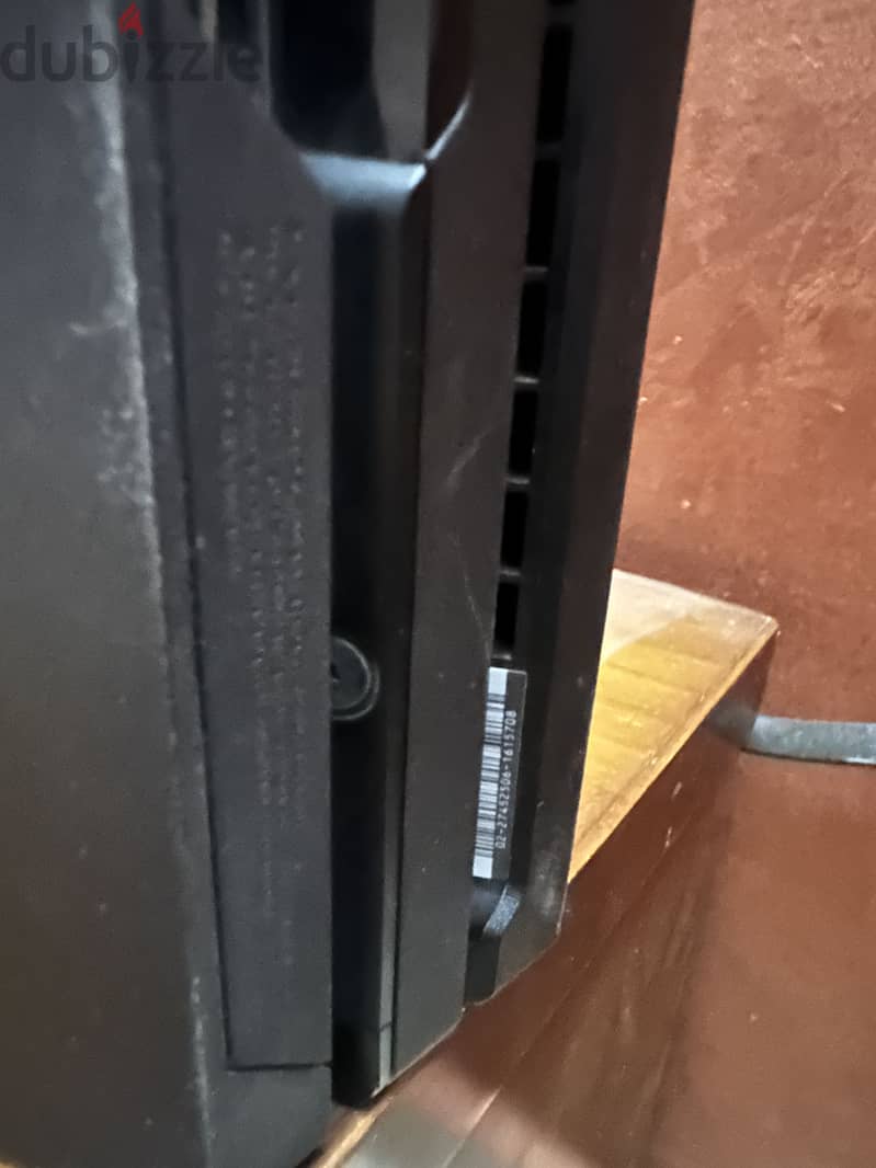Ps4 pro 1TB 1