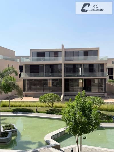 625m² villa for sale with remaining installments in Lake View Boutique, Fifth Settlement, with a distinctive layout and open view landscape. Ready