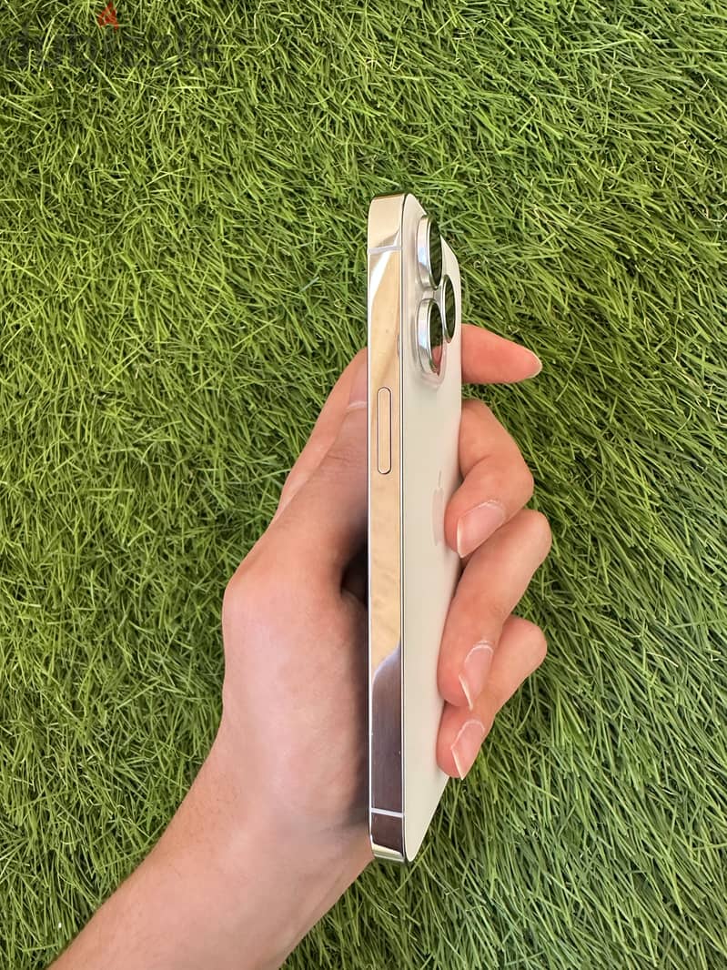 iPhone 13 Pro 256 zeroo 3