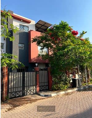 For Rent | 3-Story Townhouse in The Continental Residence – Sheikh Zayed | 4 Bedrooms + Rooftop + 2 Gardens | EGP 95,000/Month
