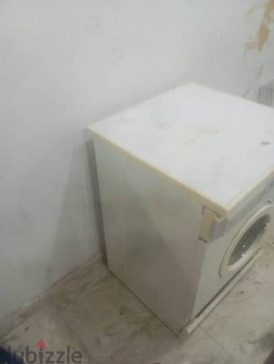 غساله زانوسي  بحاله جيده