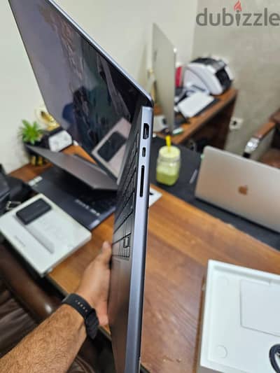 ماك بوك