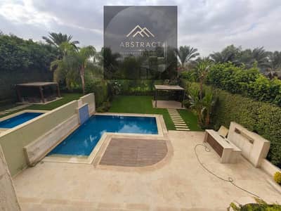 You're not just buying a villa you're building a complete lifestyle tailored to your needs A fully finished villa with a 233m² garden and private rof