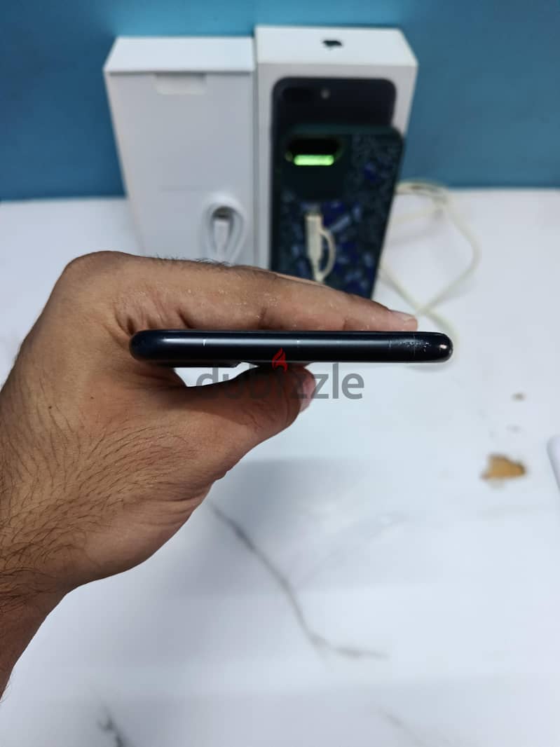 Apple - iPhone 7 Plus 9