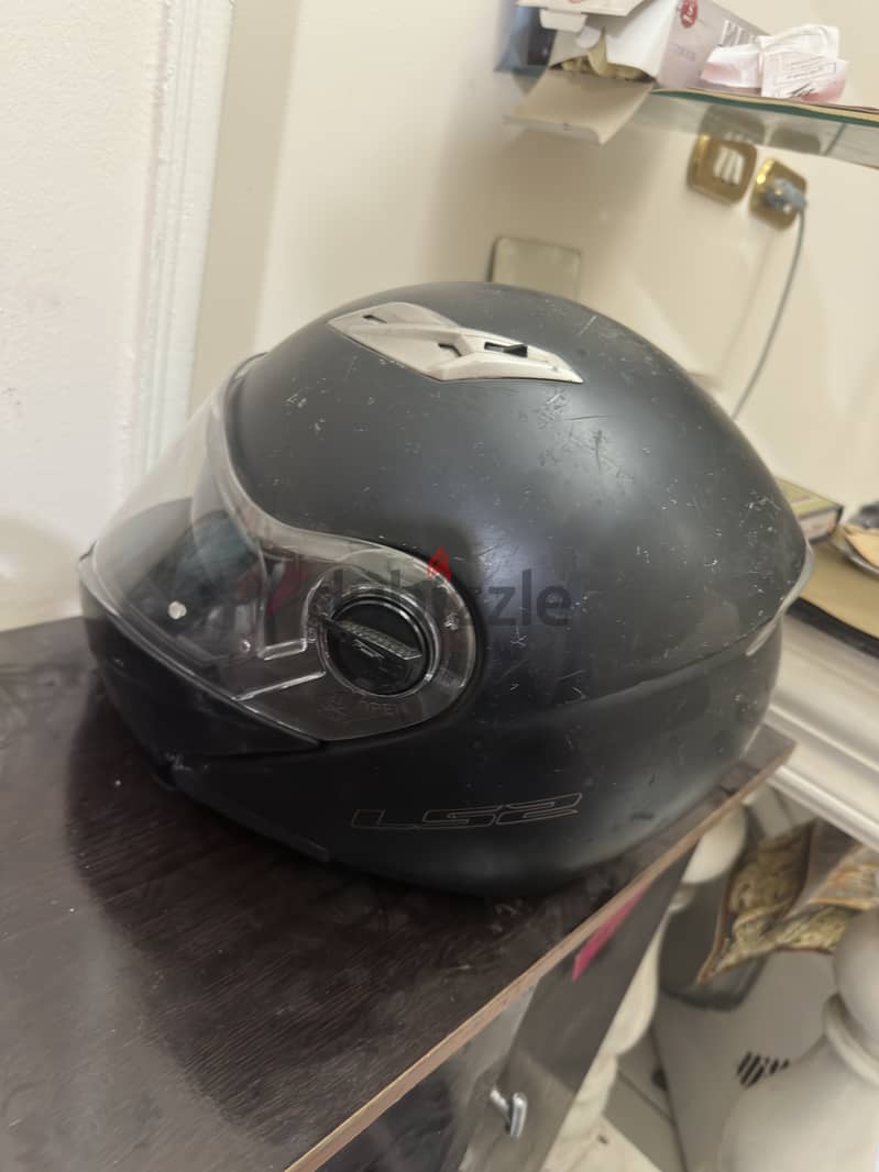 Ls2 helmet 1
