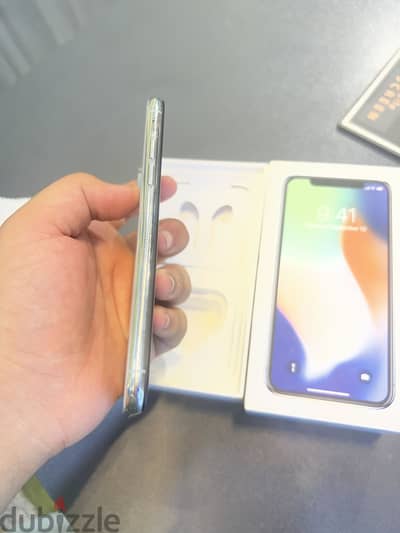 Apple - iPhone X