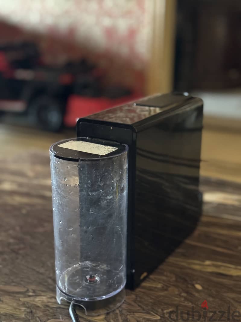 Nespresso essenza machine 4