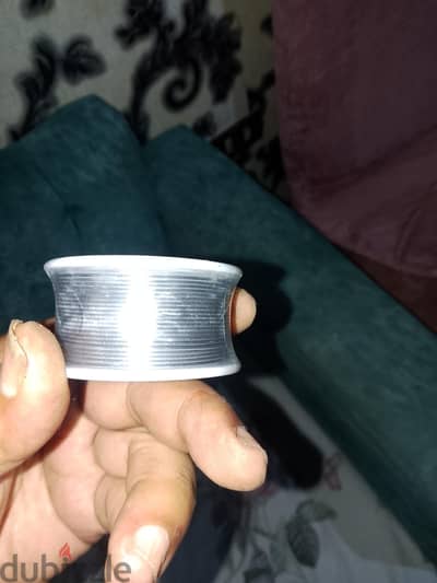 قصدير لفف جديده لم تستخدم سنغافوري