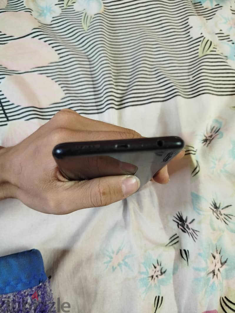 Samsung A10 4