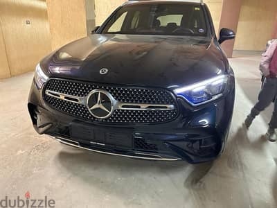 مرسيد جي ال سي 200 فور ماتيك موديل 2023 /2023 Mercedes-Benz GLC 4MATIC