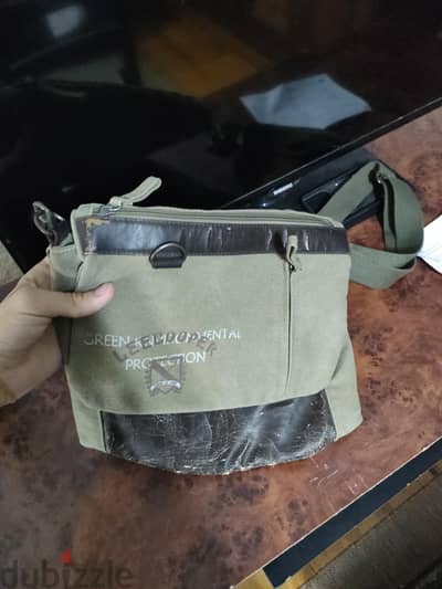 شنطه Lee Cooper