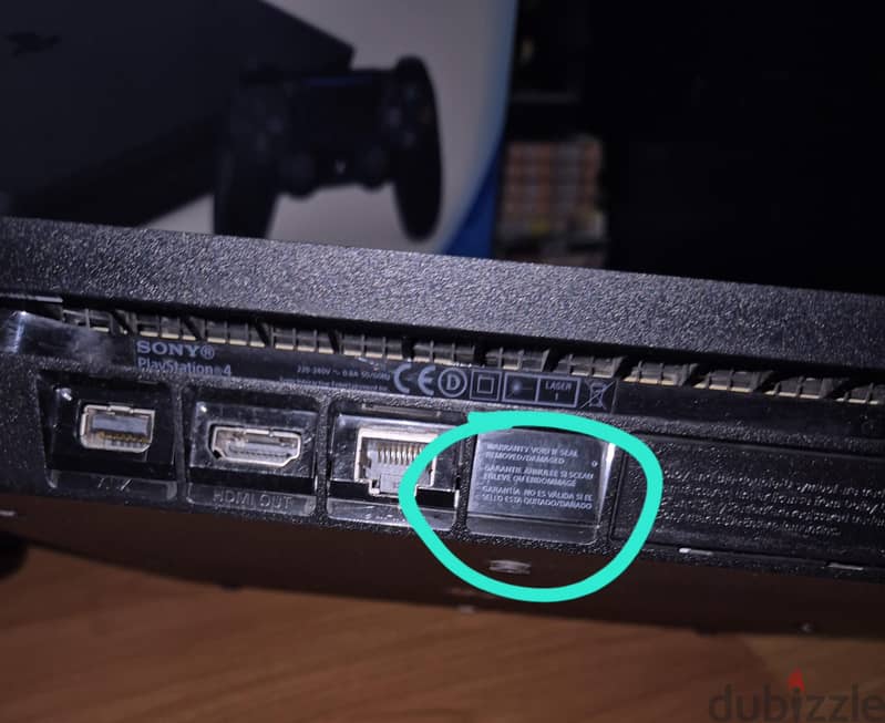 Ps4 Slim 1TB used + 1 original controller + 1 CD 4